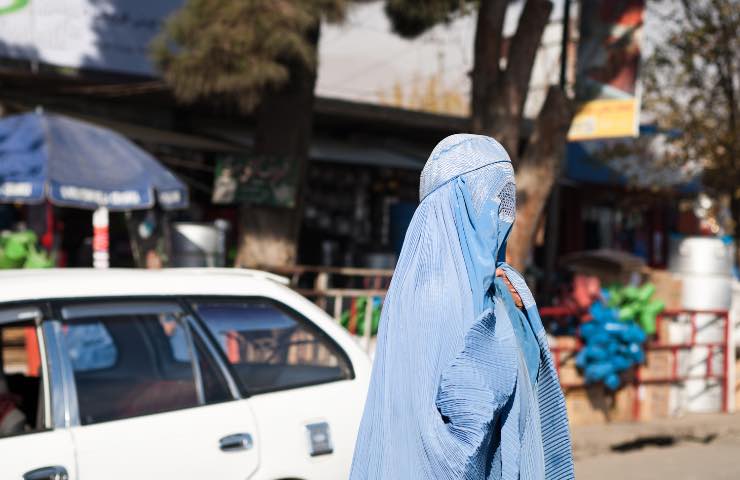 Donne afghane, crimini contro l'umanità
