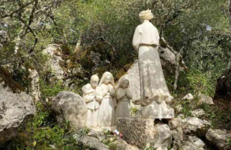 In memoria dell'apparizione mariana a Fatima