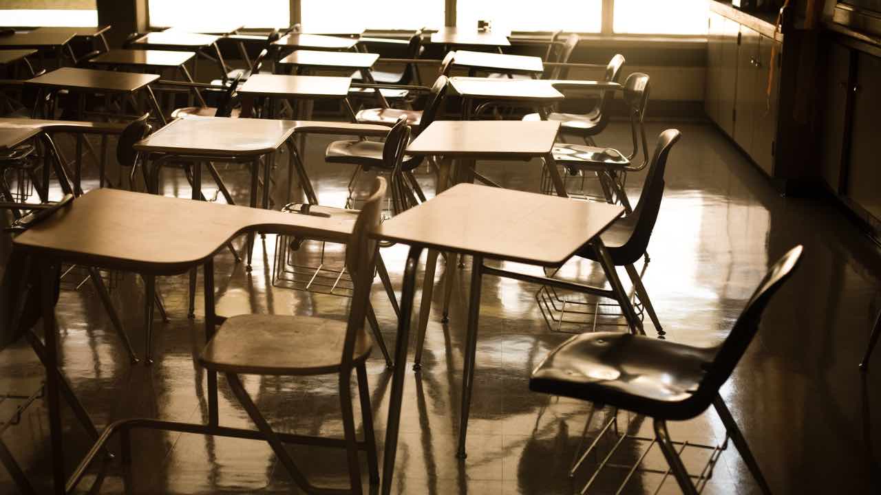 Abbiategrasso, paura nelle scuole