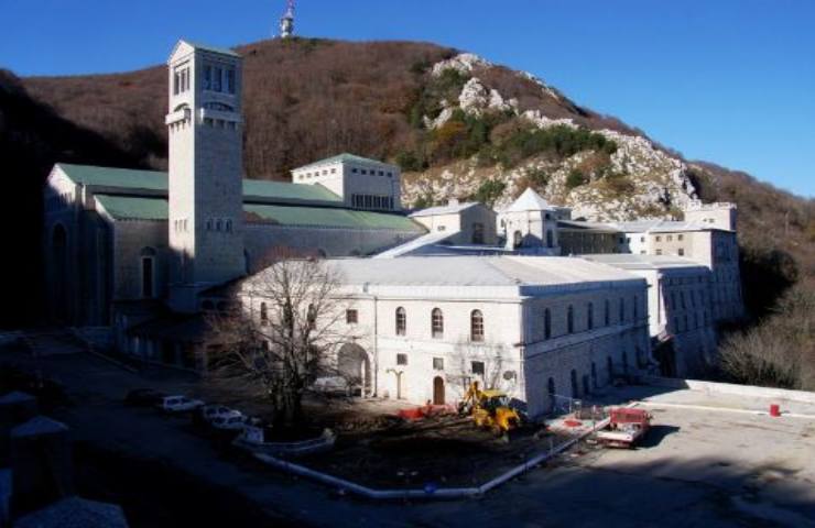giubileo abbazia montevergine parolin