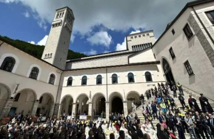 giubileo abbazia montevergine parolin