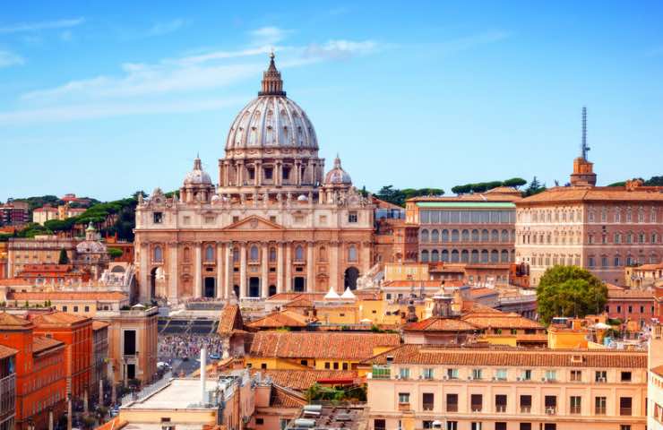 Basilica di San Pietro, curiosità e storia