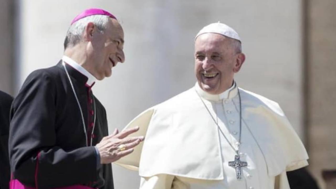 Cardinale Zuppi e Papa Francesco amicizia e stima