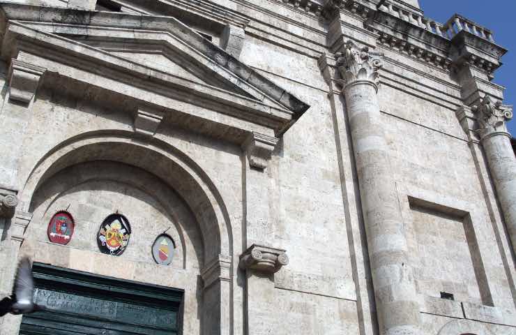 Cattedrale di Sant'Emidio, origine e storia