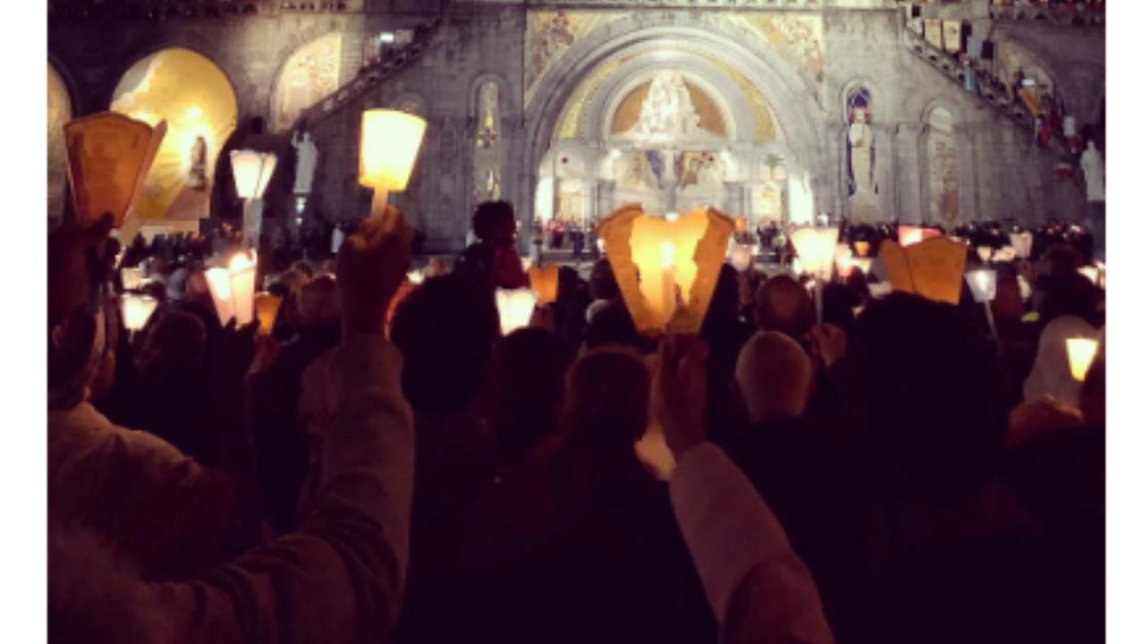 Fiaccolata per Giulia e Thiago