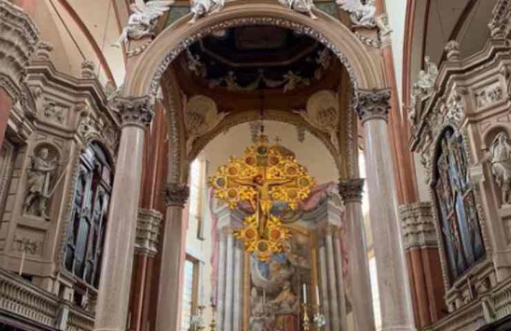 Interno chiesa San Petronio