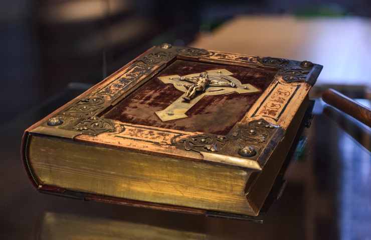 La Bibbia non si studia a scuola