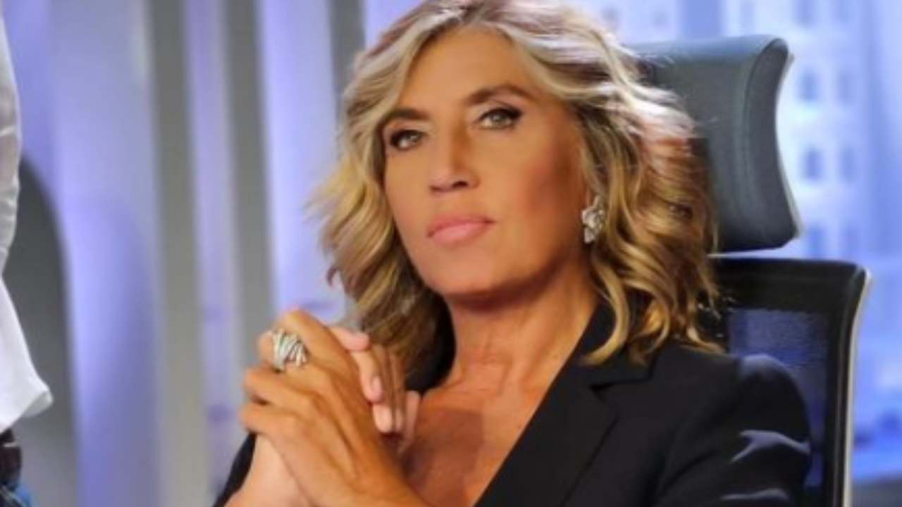 Myrta va via da La 7