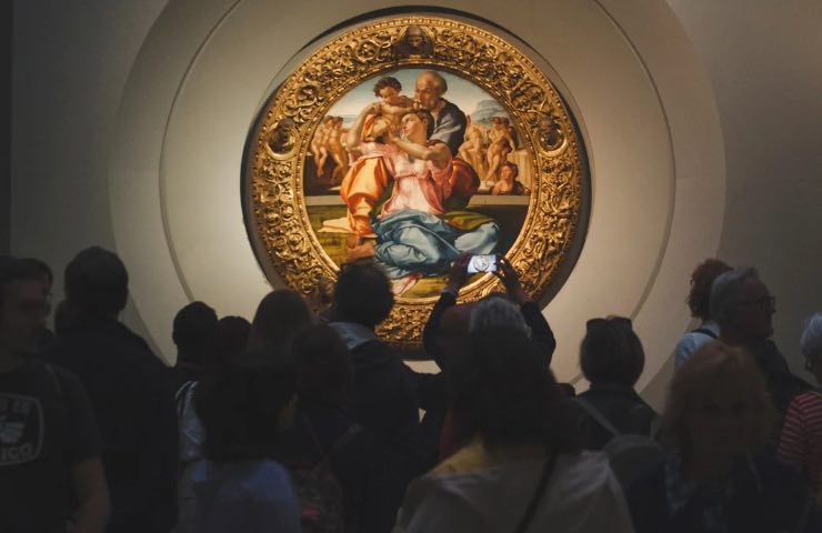 Tondo Doni, descrizione dei personaggi