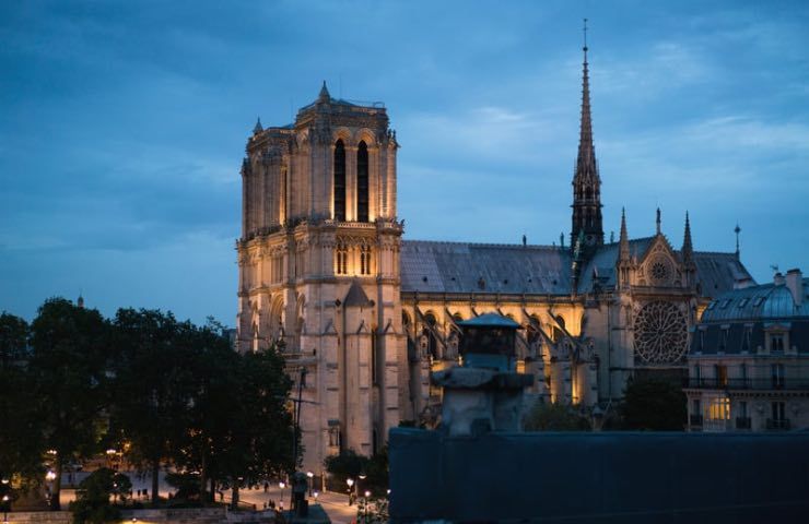 La costruzione di Notre-Dame