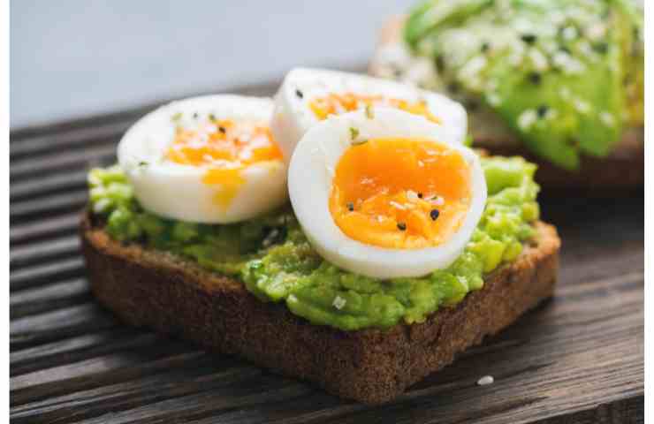 uova e avocado