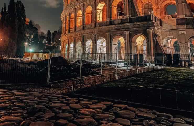 Grave atto vandalico a Roma