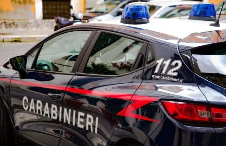 bambina muore piscina