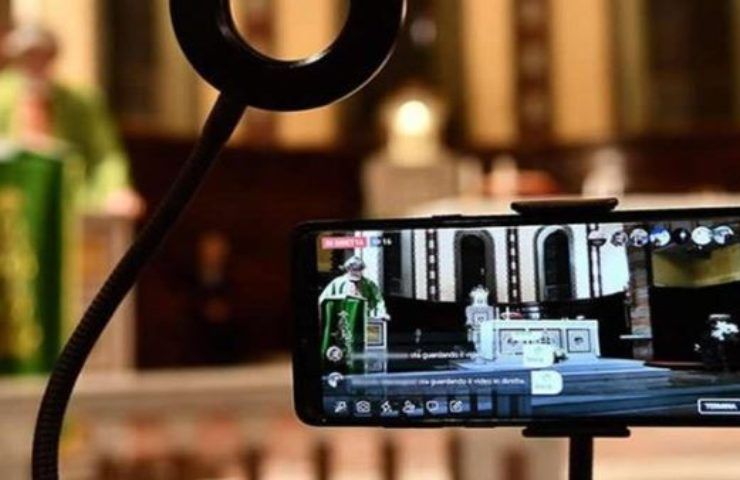 messa tv o presenza