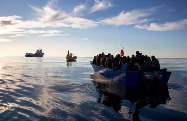 migranti bambini muoiono