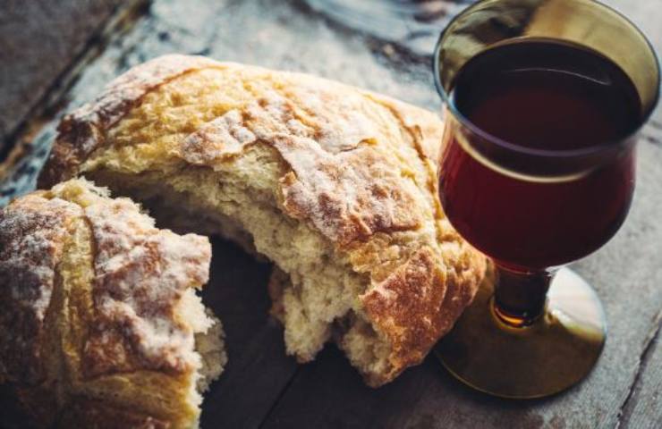 pane vino chiesa
