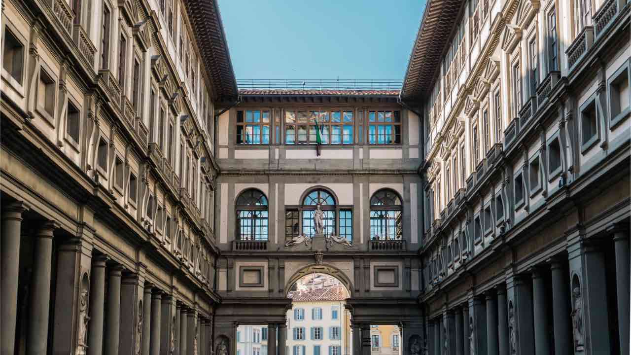 Uffizi, la facciata