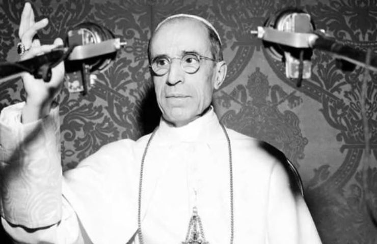 Pio XII sapeva sterminio ebrei