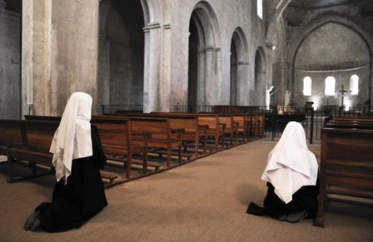 suora suicida convento Prato